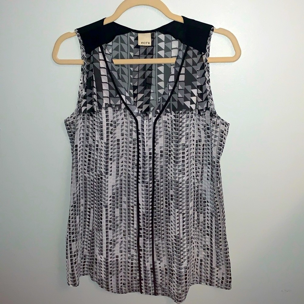 Ecru geometric print v neck tank blouse